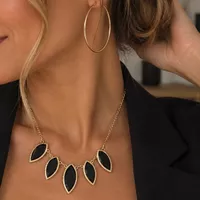 Elegantes Schmuck-Set: Halskette mit Anhänger & Creolen