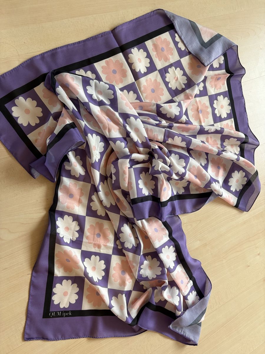 Foulards, Tücher & Schals: Halstuch QUM ipcek Blumenmuster Lila – Neu und originalverpackt aus Buchrain von Sisi83 1