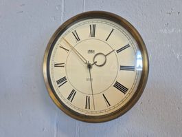 Wanduhr Slimline Design Ultralux Quartz Clock Uhr Swiss