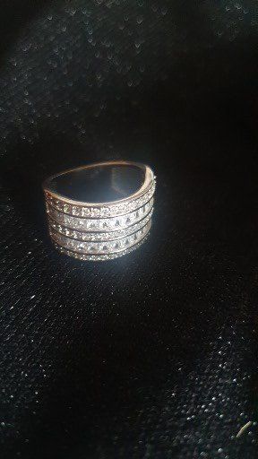 Ringe: Damenring, Silber Optik, Grösse 17.5mm – Neu (gemäss Beschreibung) aus Uzwil von SuBo 2