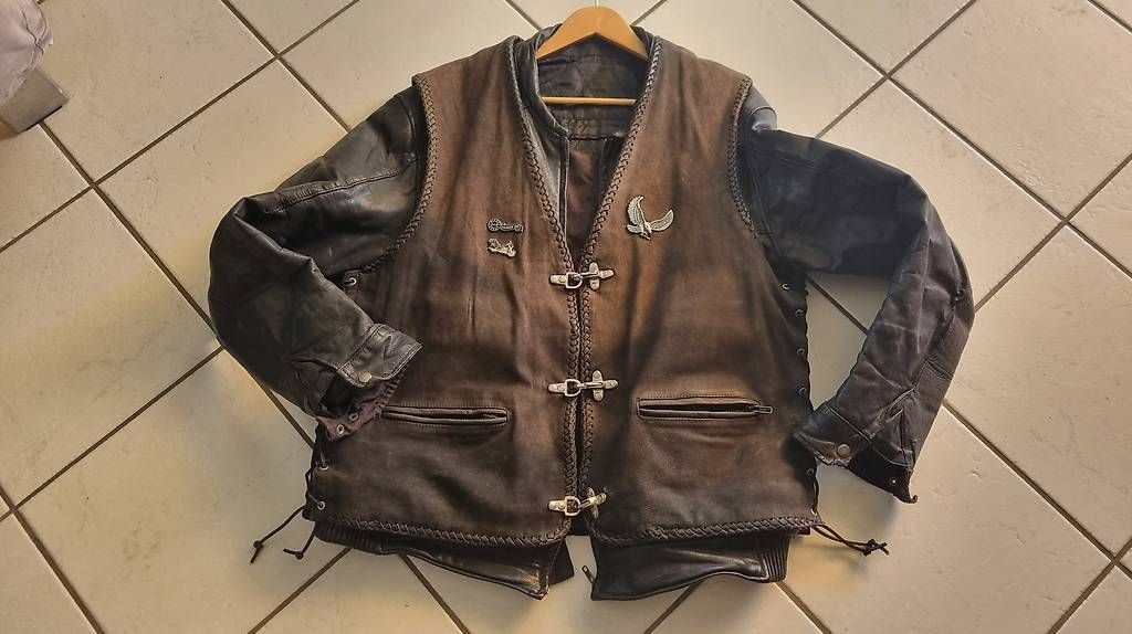 Lotti di vestiti: Motorradkleidung zu verkaufen  – Usato da Mauren venduto da NormannJ 1