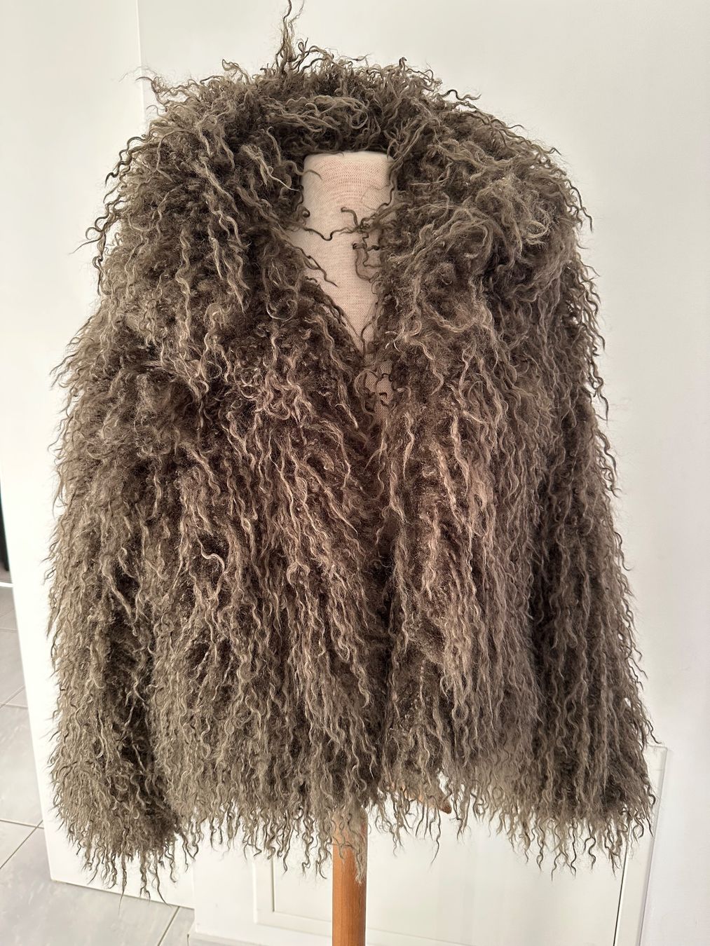 Na-kd Giacche: Zotteljacke – Usato da Embrach venduto da aha55