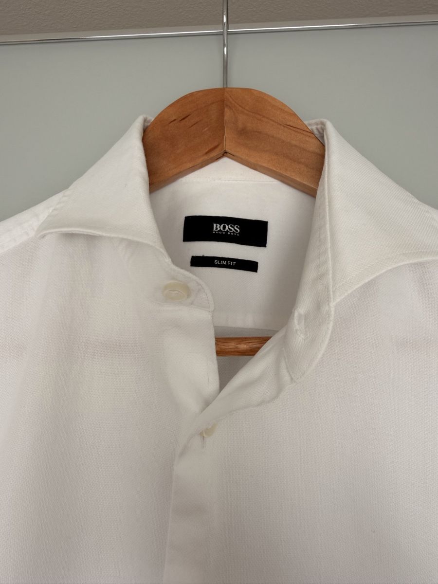 Hugo Boss Camicie: Hugo Boss Hemd Slim Fit 100% Baumwolle – Usato da Dübendorf venduto da MariaS.