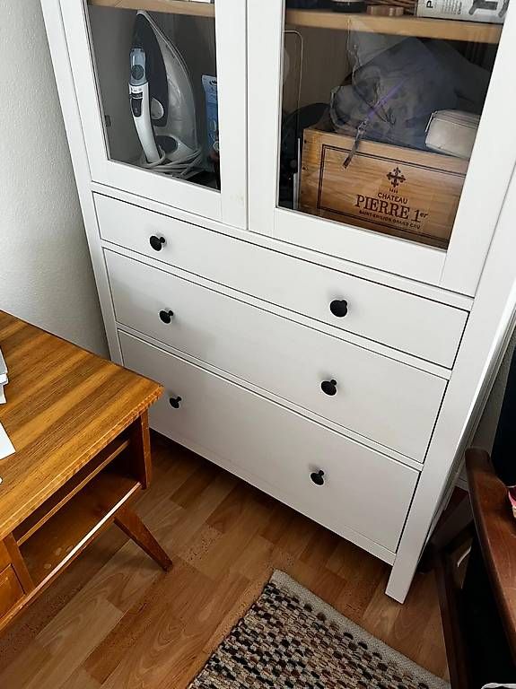 Vetrine: IKEA HEMNES Vitrine – Usato da Zürich venduto da RHO81 2