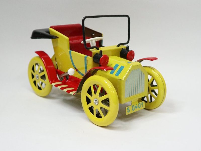 Spielzeuge: Blechauto Oldtimer Ford, Opel? made in Tschechien NOS – Neu (gemäss Beschreibung) aus Eschenbach SG von Astalavista 4