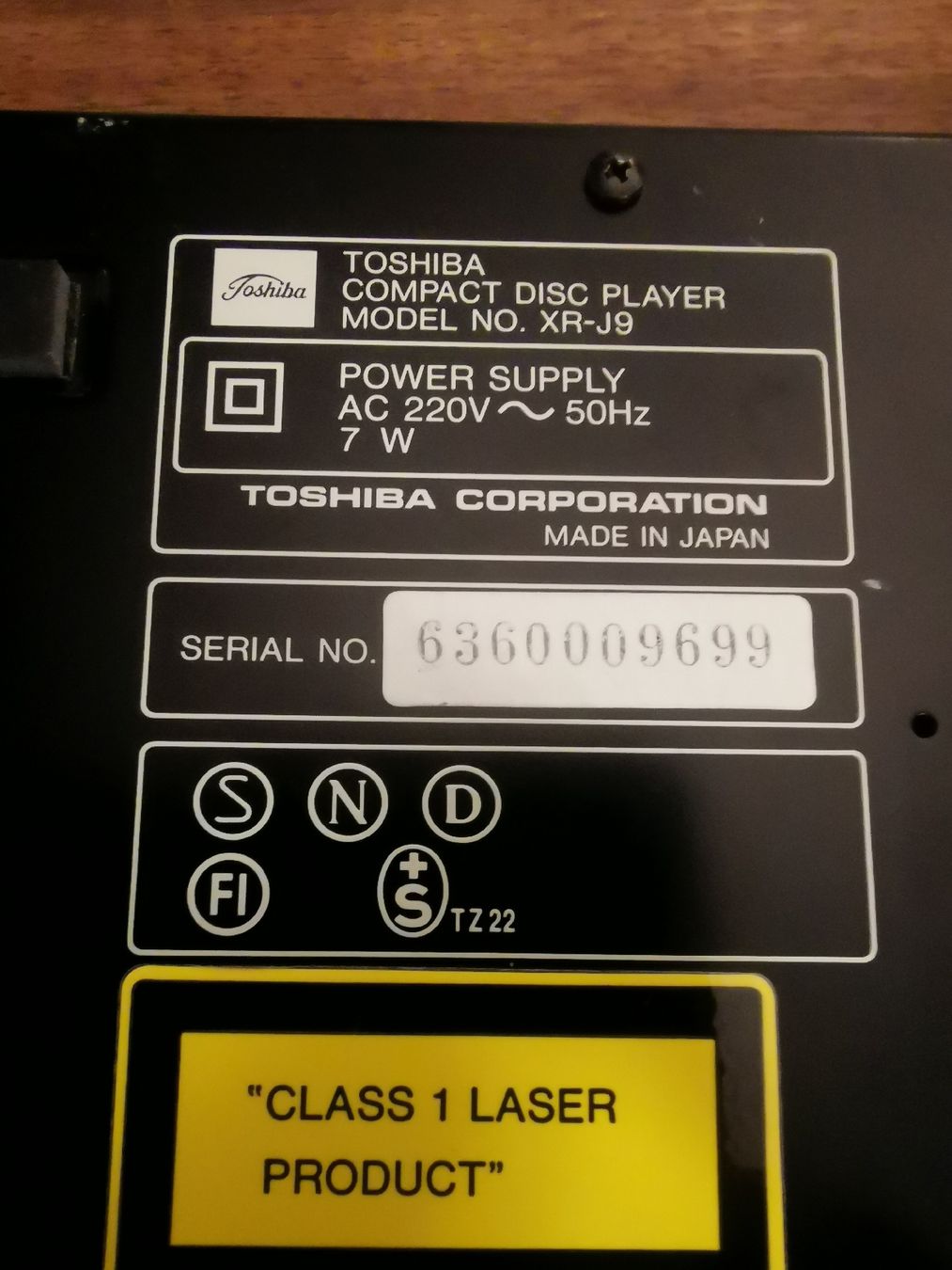 Tragbarer Mediaplayer: TOSHIBA compact disc player XR-J9 – Gebraucht aus La neuveville von Madmax1979 6