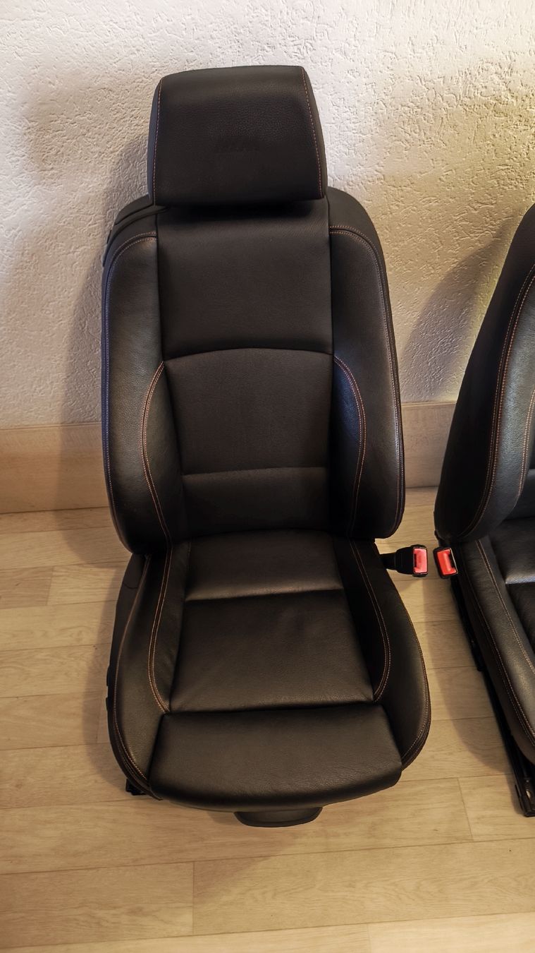 BMW Toutes les pièces auto: BMW 1M seat (1er M coupe e82) – D'occasion à Ste-Croix par mylprs 1