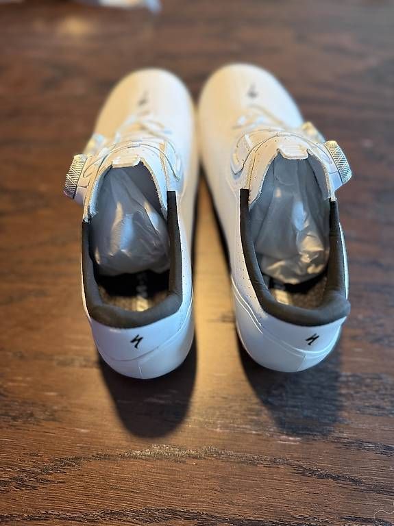 Specialized Scarpe da uomo: S-Works Torch Rennradschuhe Gr. 37  White – Nuovo e nell'imballaggio originale da Zürich venduto da ljjud 4
