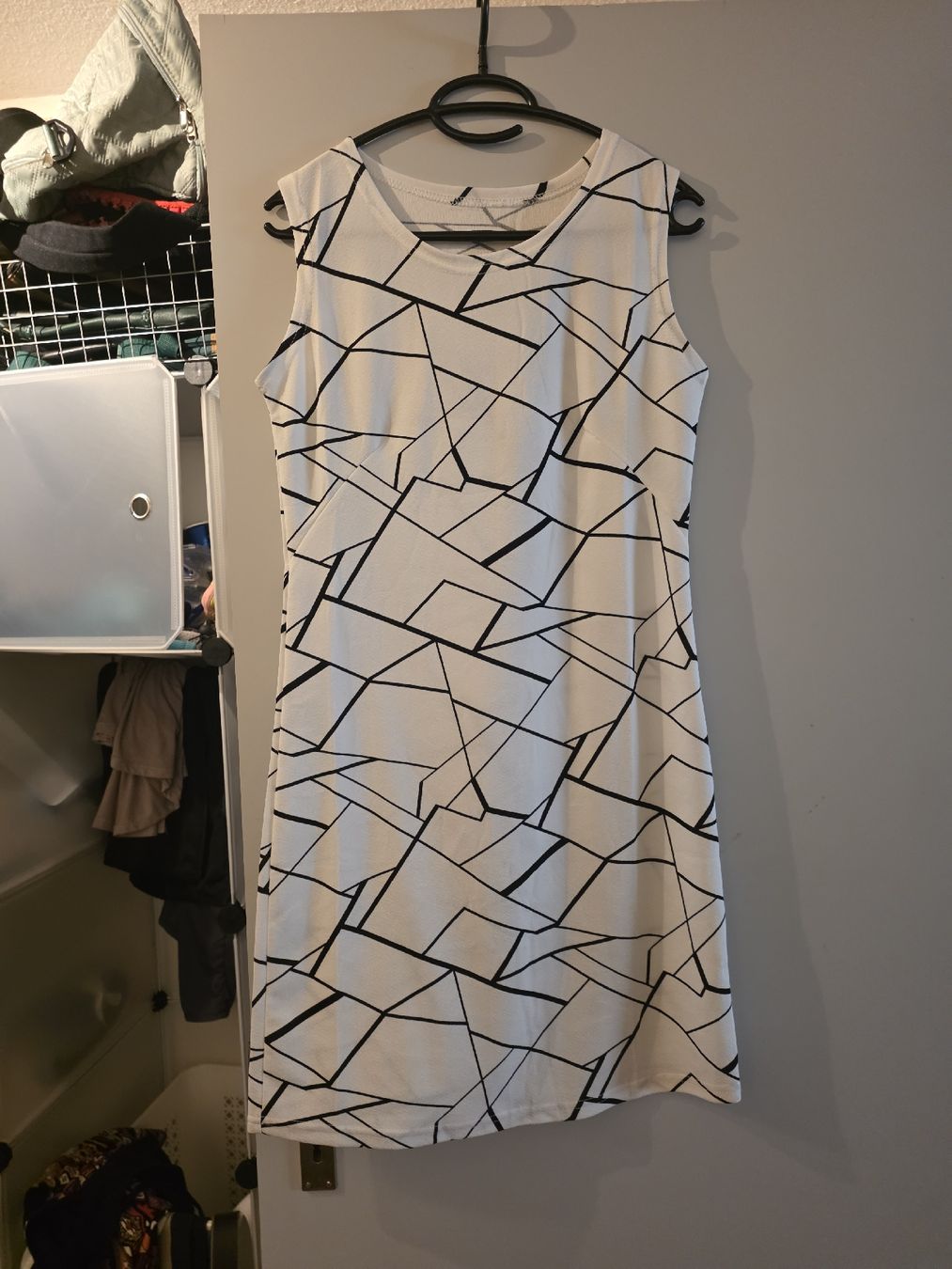 Lots de vêtements: diverse sommerliche Kleider Grösse 36/38 – Neuf (Voir description) à Bellikon par zuzu66 6