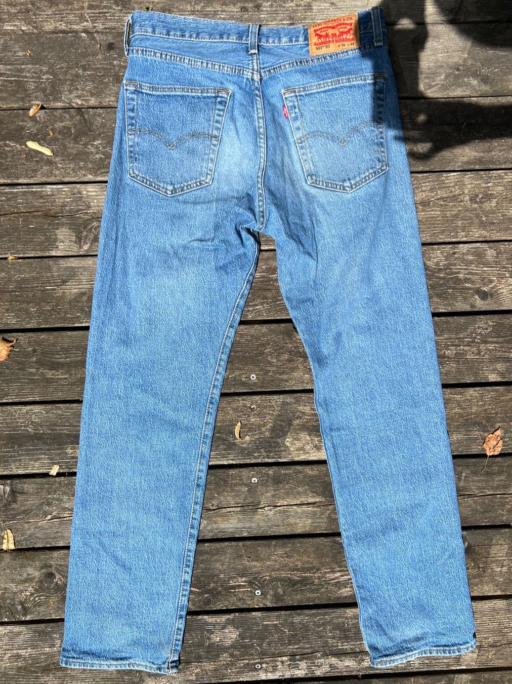 Levi's Jeans: Levi's 501 Jeans W31 L32 – Usato da Häfelfingen venduto da jul_g7r8 2