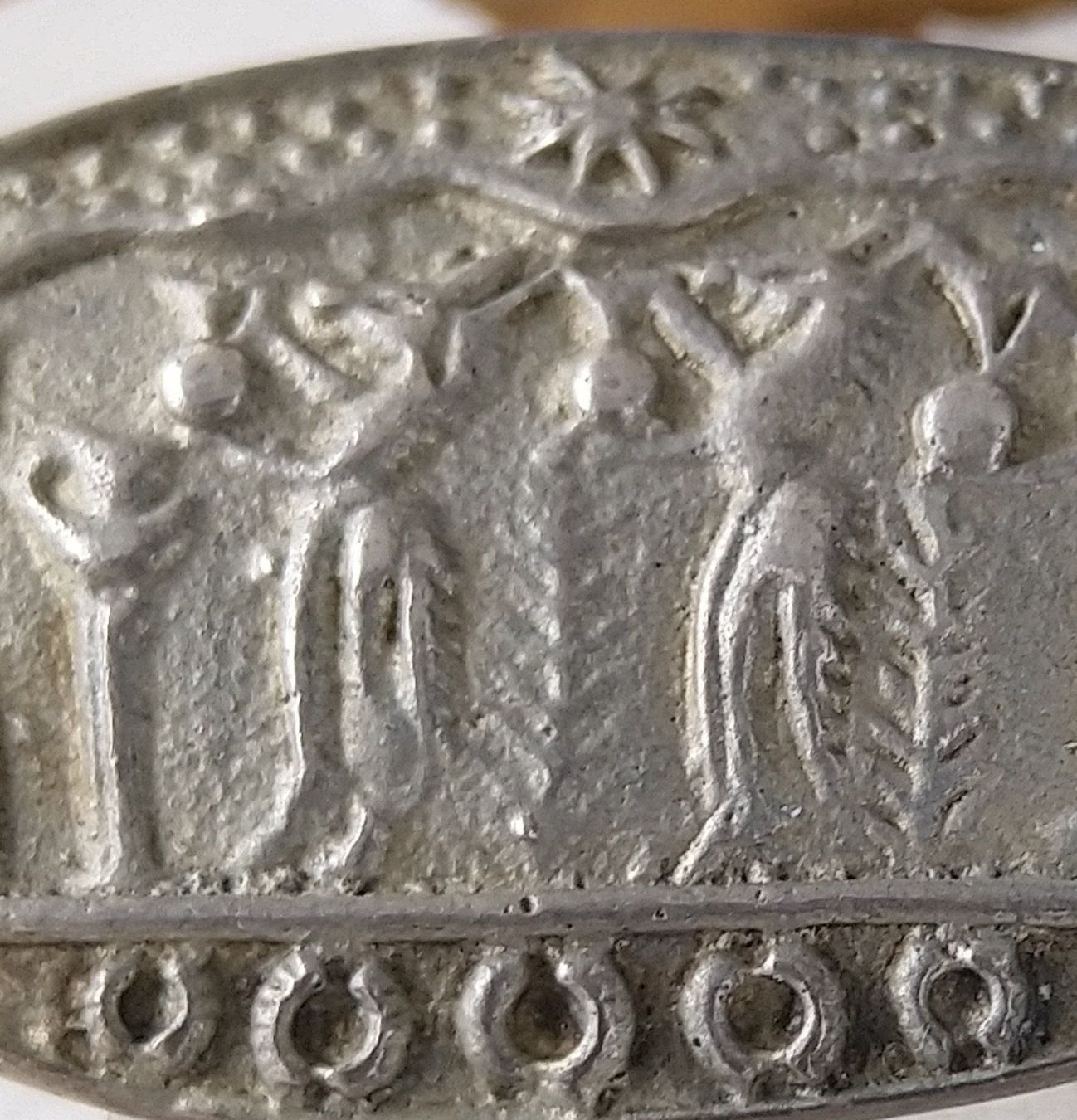 Spille & Fermagli: ANUBIS RELIEF BROSCHE IN 800 925 SILBER – Usato da Romanshorn venduto da BoutiqueA 2