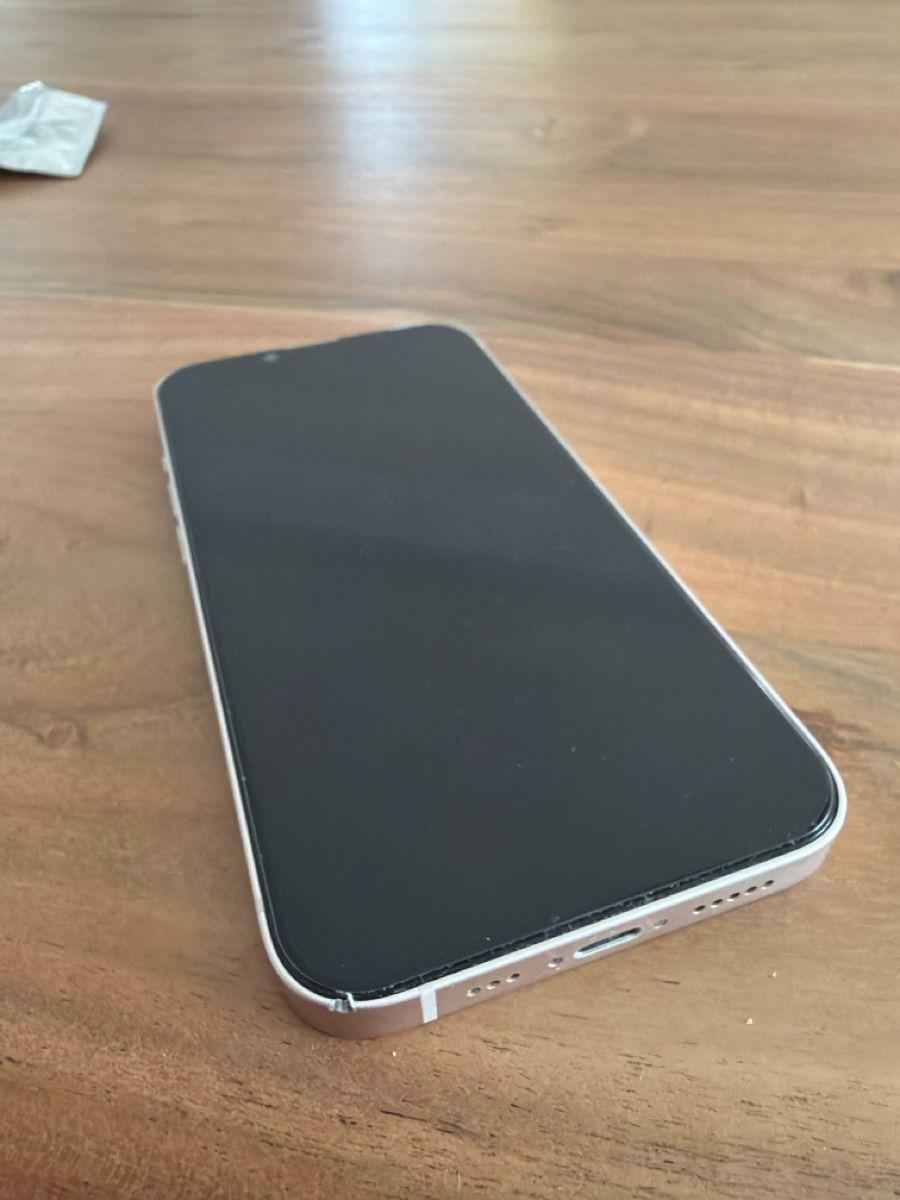 Apple Portables: Iphone 13 rosa – D'occasion à Augst BL par Marco869 4