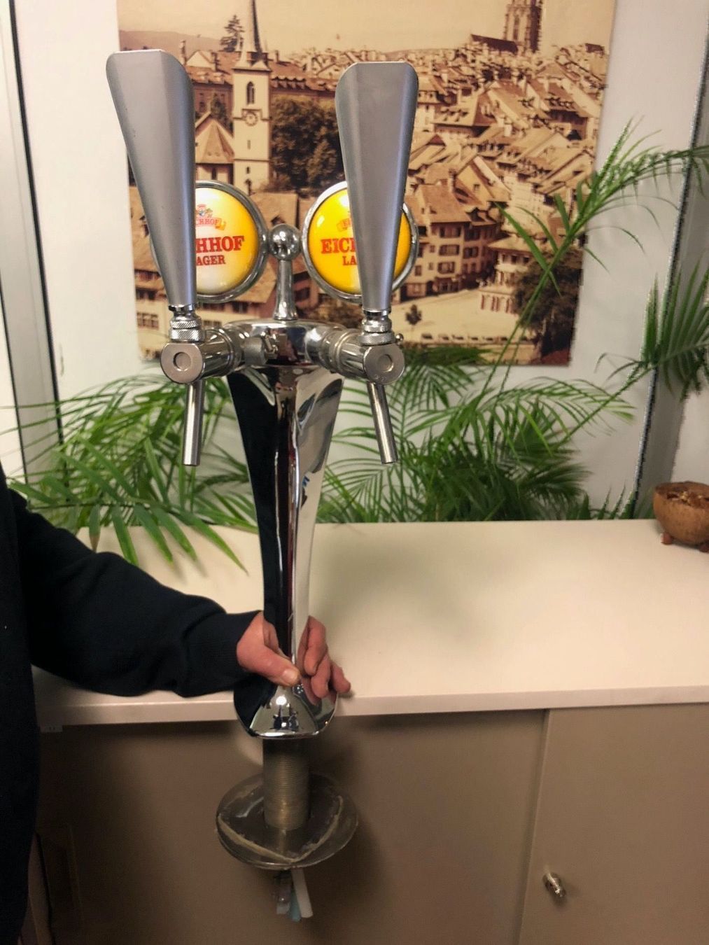 Spirituosen: Bierzapfer Armatur Eichhof Lager - doppelt – Gebraucht aus Brügg BE von better14 2