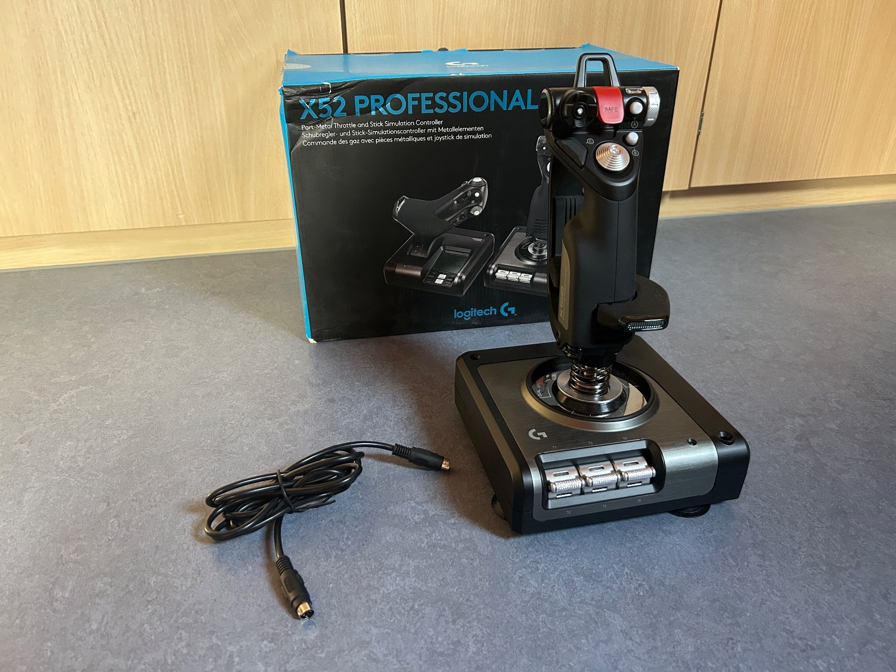Logitech Manettes: Logitech G Saitek X52 Pro – D'occasion à Burgistein par tho_hjp8 4