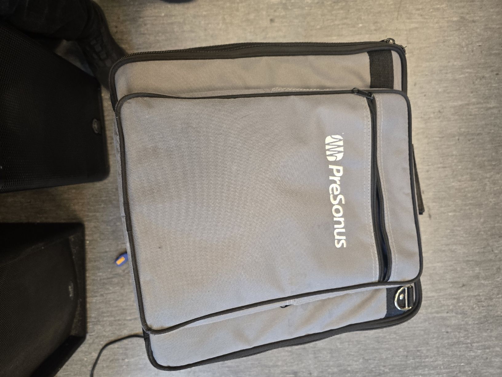 PreSonus Console di mixaggio: PreSonus StudioLive 16.0.2 FireWire Digital Mixer + Soft Bag – Usato da Zürich venduto da Roy-Events-Zurich 5