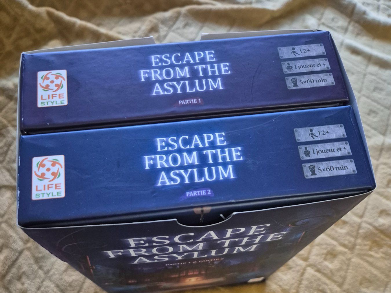 Giochi: Escape from the asylum, parte 1 et partie 2 – Usato da Meyrin venduto da Barbie_Zombie 2
