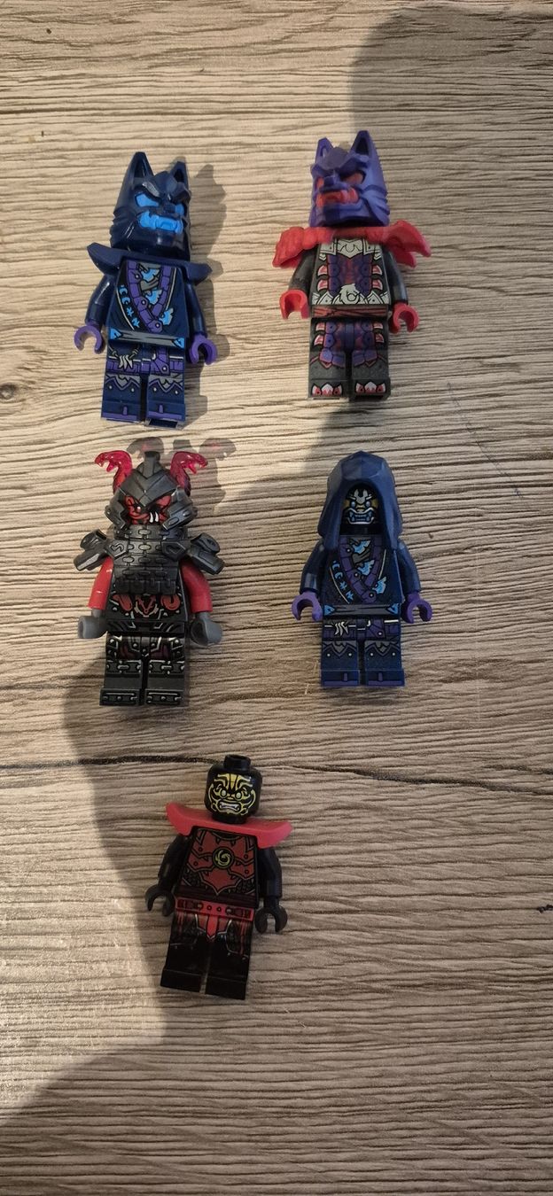 Lego Spielzeuge: Lego Ninjago Figuren – Gebraucht aus Boningen von bru_fgf6