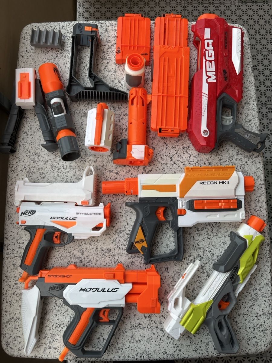 Nerf Jouets: Nerf Blaster Set Modulus wenig gebraucht – D'occasion à Unterseen par Gleisbauer