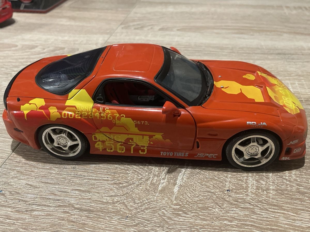 Mazda Modellini d'auto: 1994 Mazda RX-7, Fast & Furious 1:18 – Nuovo (secondo la descrizione) da Goldingen venduto da FirebirdLady92 1