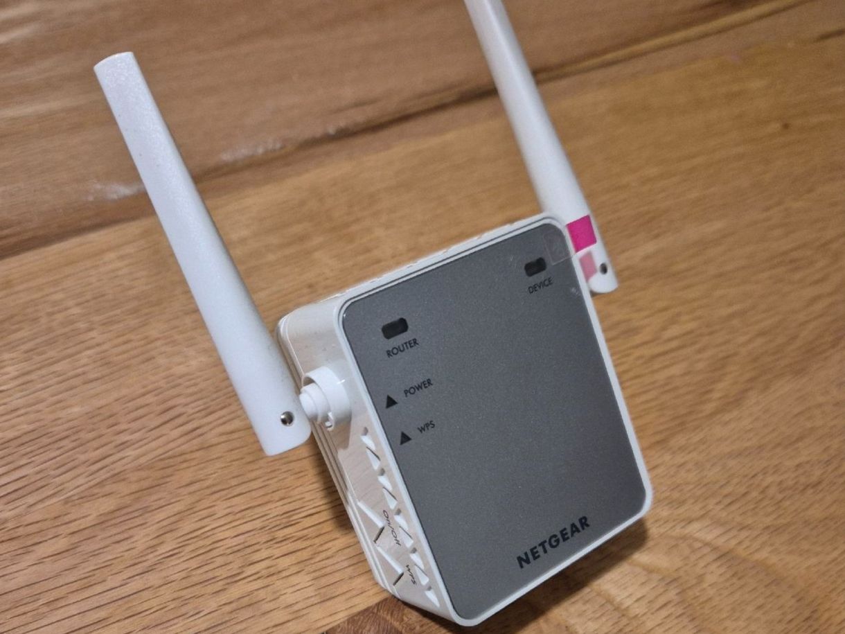 Netgear WiFi: Netgear WLAN Repeater, EX2700, N300 – Usato da Wangen SZ venduto da Daniel_Simon 1