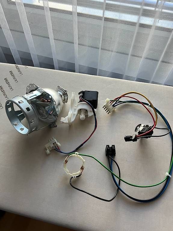 Scheinwerfer: Neue Mercedes W211 Halogen Scheinwerfer – Gebraucht aus Winterthur von luap7002 4