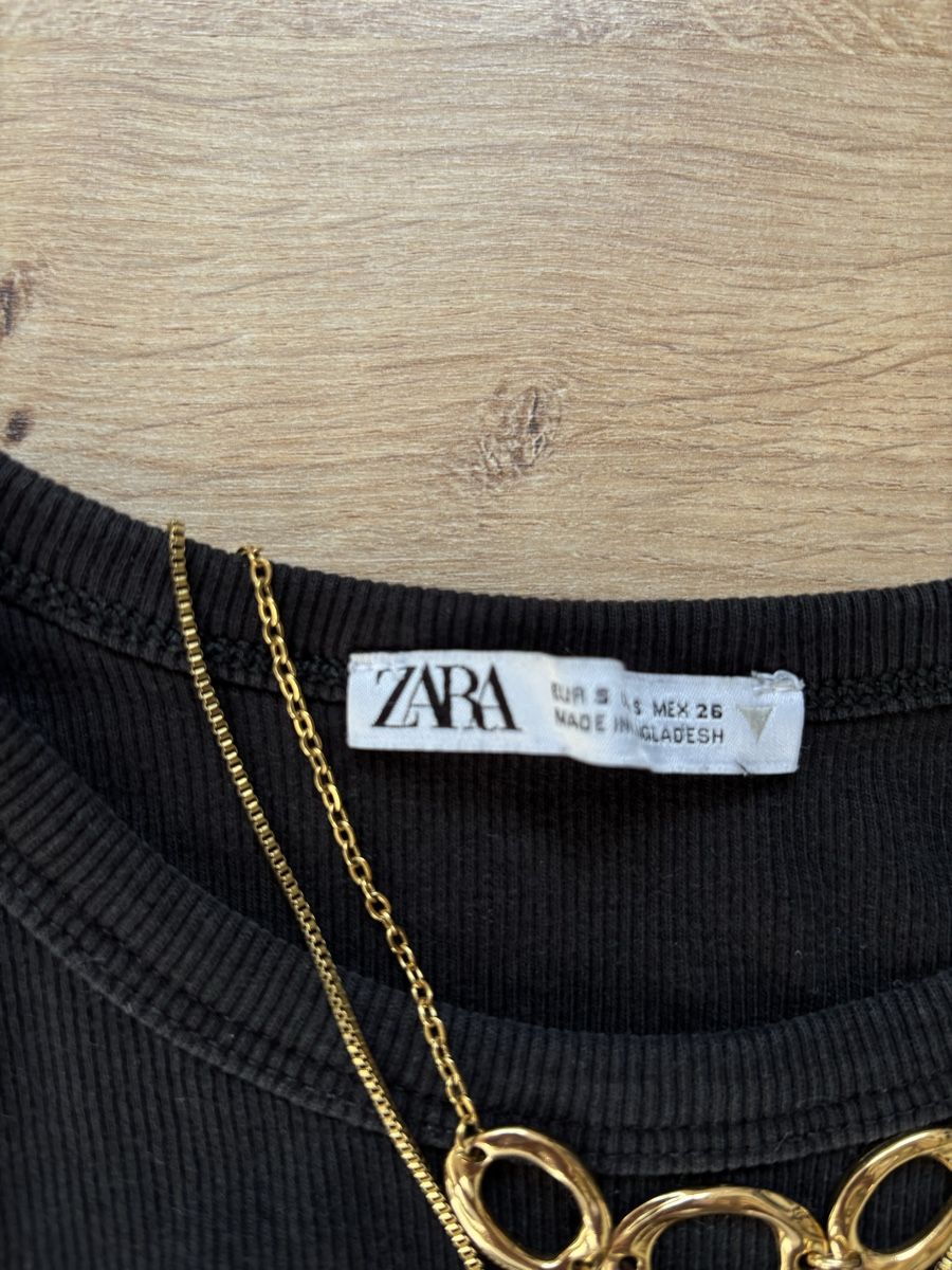 Zara Top: top zara noir, taille S – Nuovo (secondo la descrizione) da Tavannes venduto da callie.mcli 1