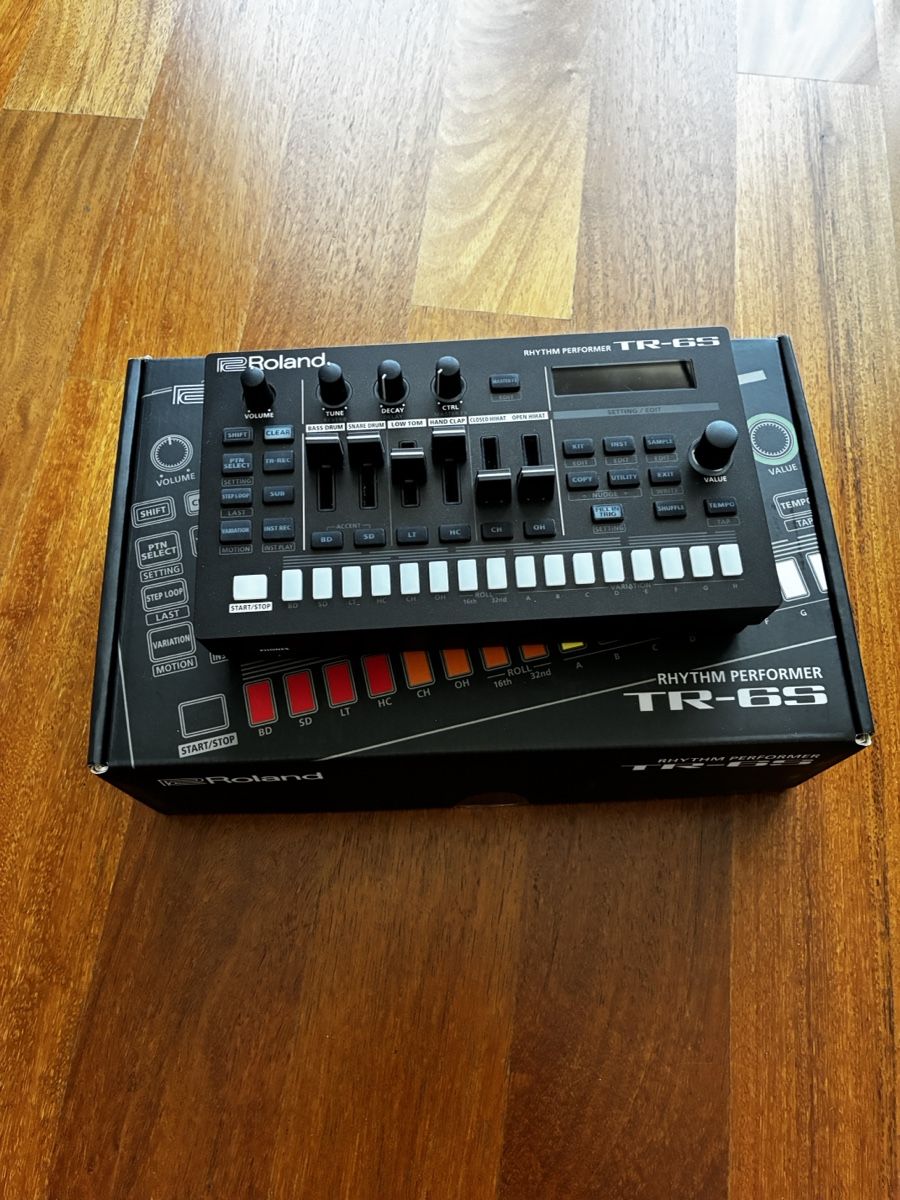Roland Musikinstrumente: Roland TR-6S – Neu (gemäss Beschreibung) aus Coinsins von nolineon 1