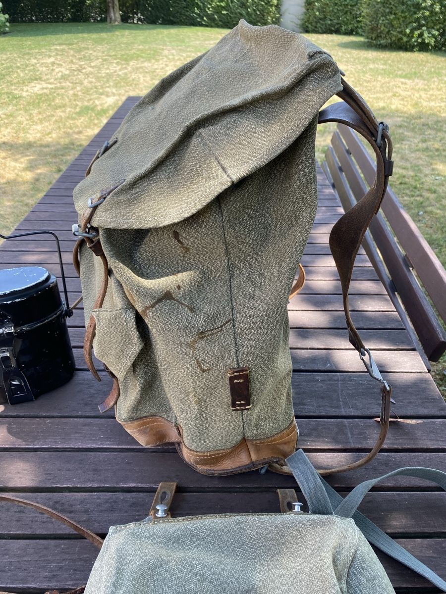 Armée suisse Sacs à dos: Armee Rucksack und Taschen Set mit Kochgeschirr  – D'occasion à Embrach par bea_8424 6