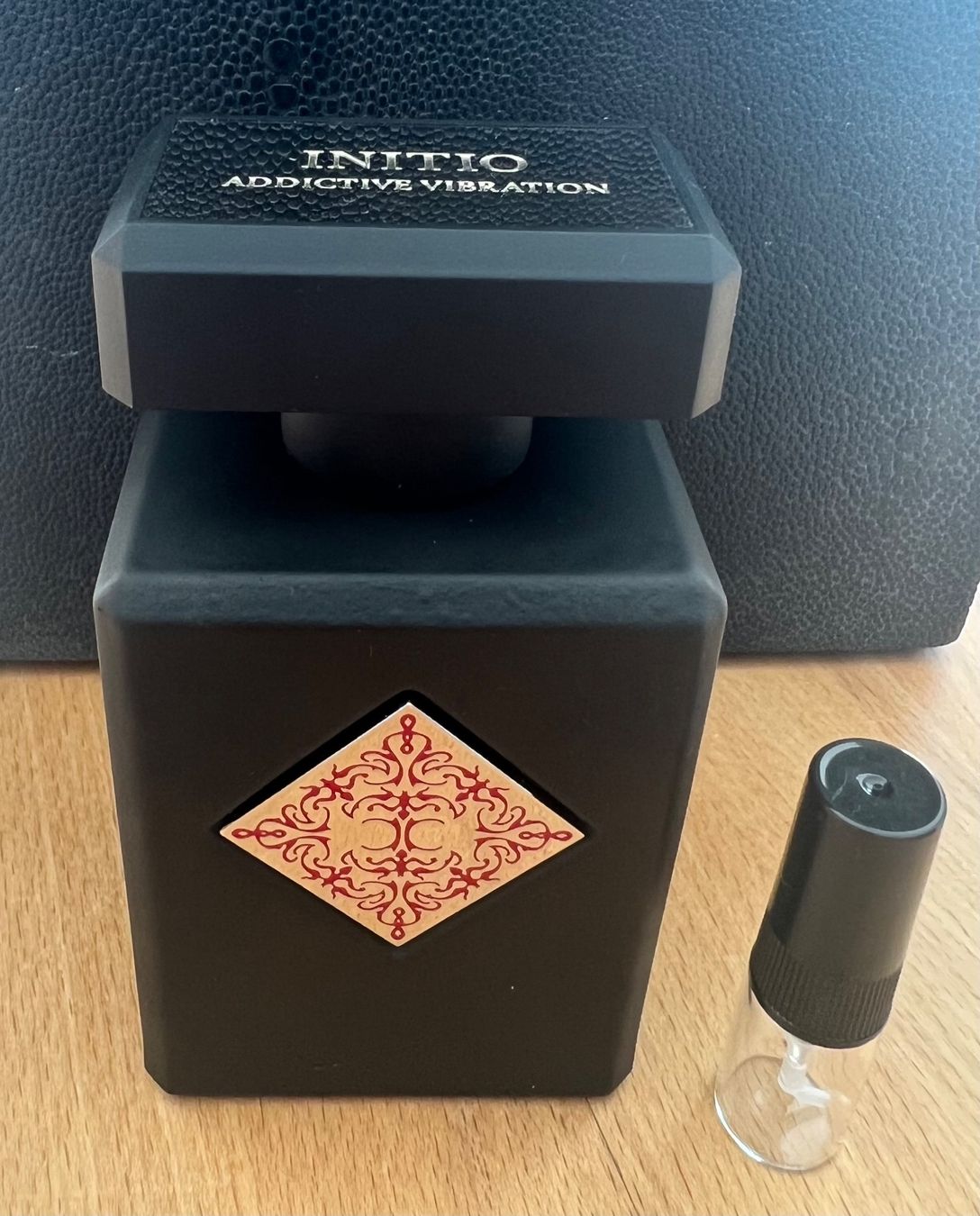 Initio Profumi & Eau de Toilette: Addictive Vibration von Initio – Usato da Kölliken venduto da deleina