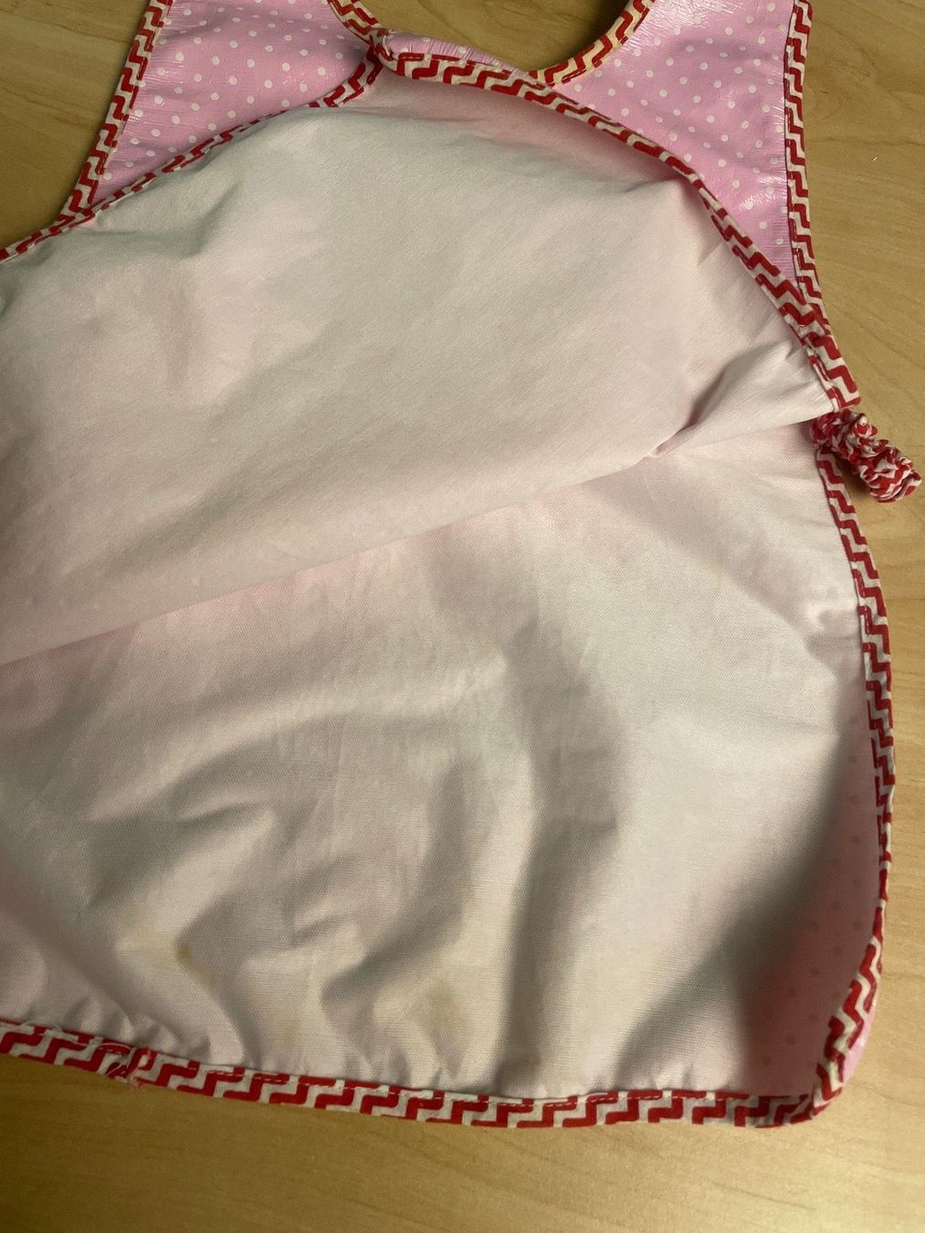 Altro per bambini: Rosa Plastifizierte Malschürze Gr.104 – Usato da Obergerlafingen venduto da cabo4 1