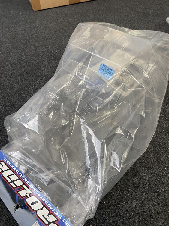 Corps De Caisse Transparent Pro-Line Pour Traxxas Revo 3.3, E-Revo, Summit - Référence 3410-00