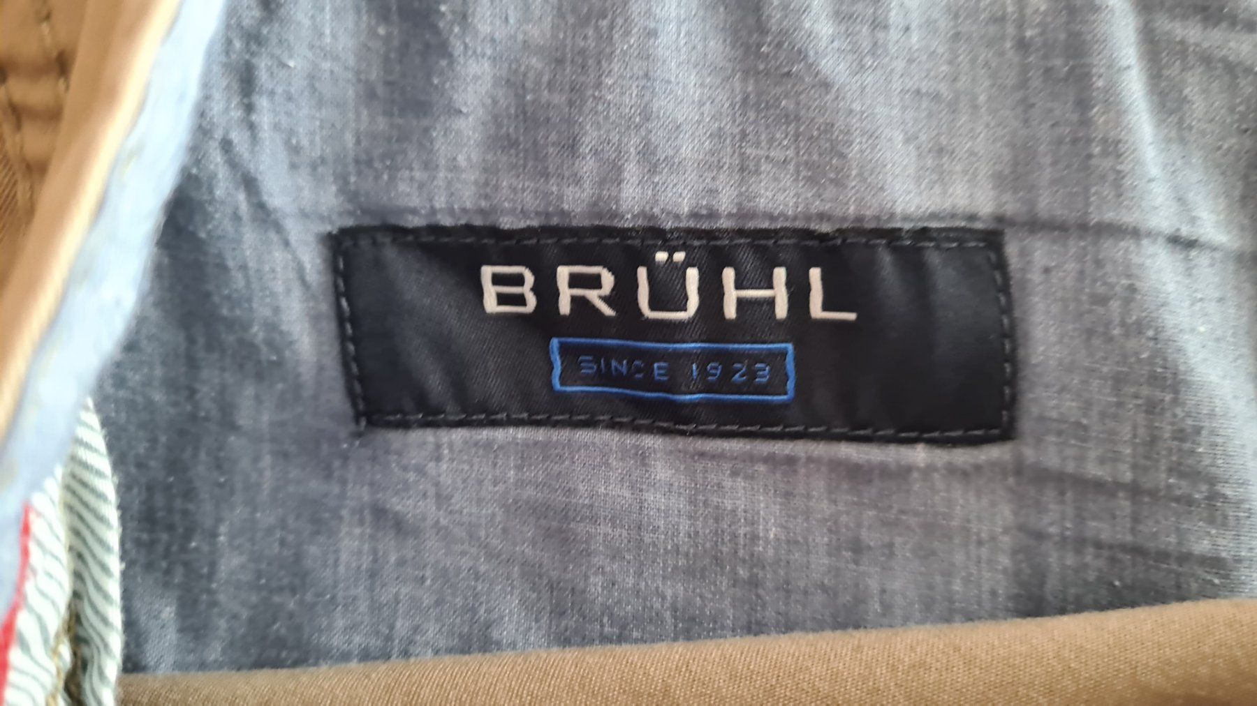 Pantaloni: Shorts Brühl Grösse 6/7 XL – Usato da Zürich venduto da Agios 2