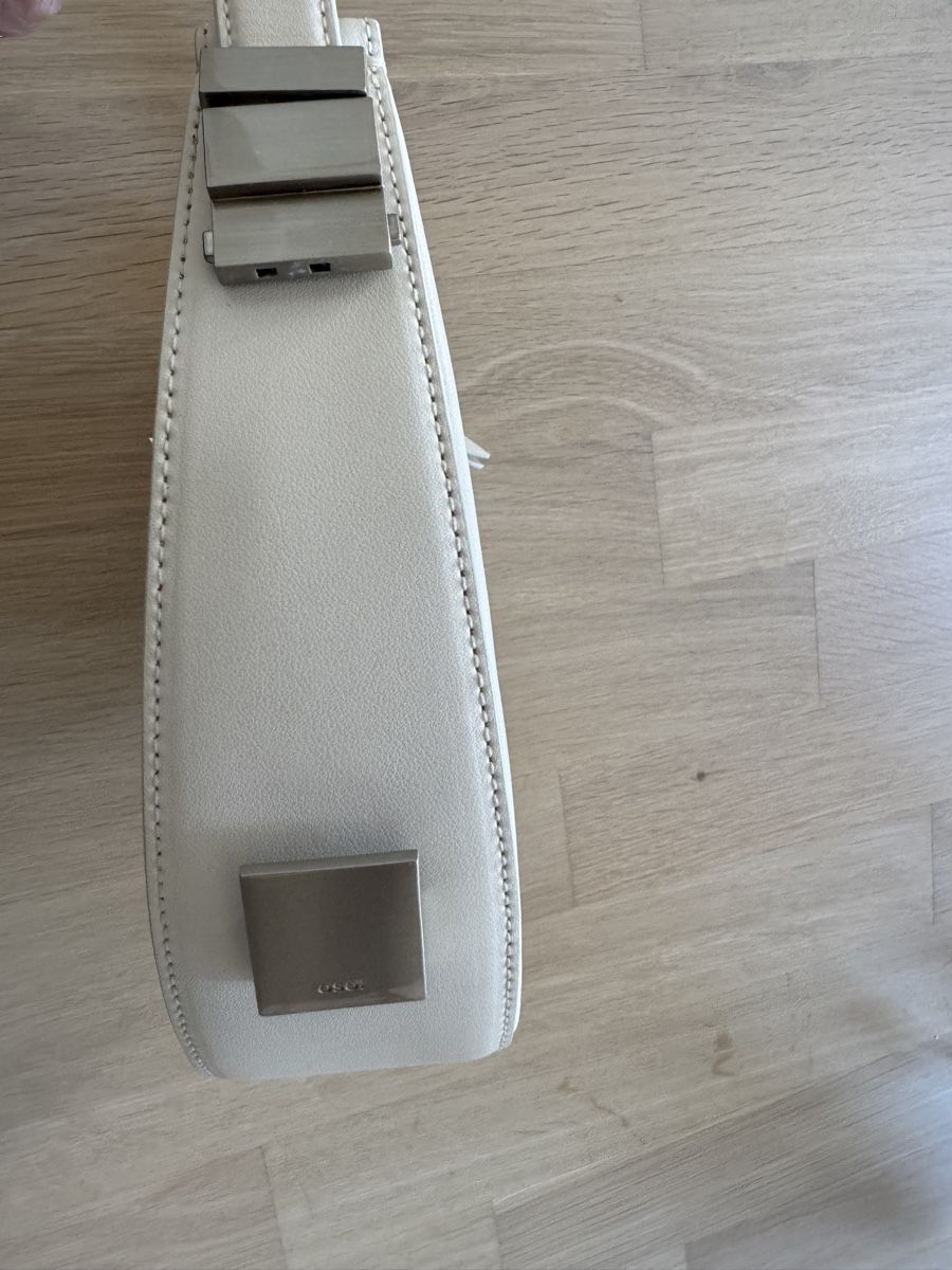 Borse da donna: OSOI Schultertasche in Creme/Off-White – Nuovo (secondo la descrizione) da Dübendorf venduto da Lzz1224 5