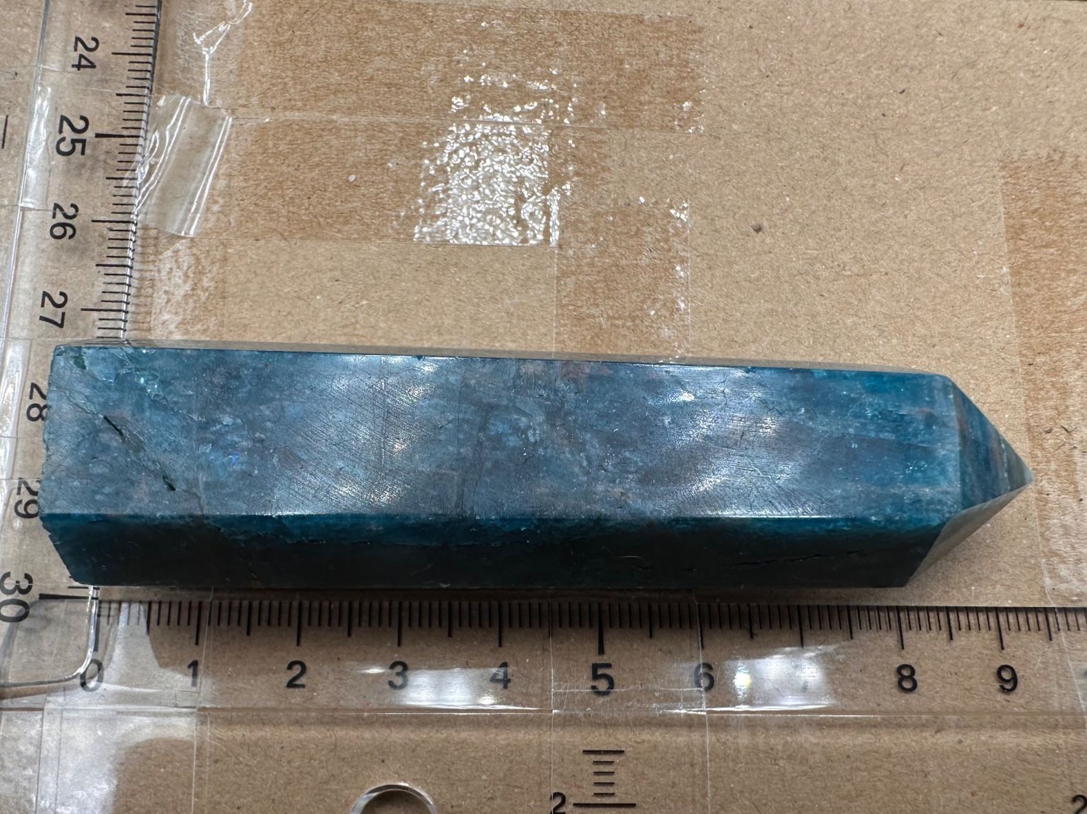 Minerali & Pietre curative: Blauer Apatit Obelisk, Turm, Spitze – Nuovo e nell'imballaggio originale da Männedorf venduto da Handschmeichler 3