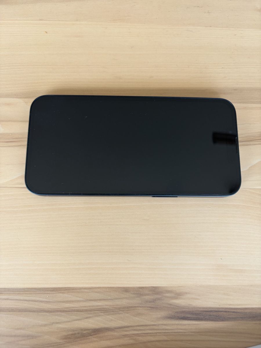 Apple Portables: iPhone 13  128GB Schwarz   – D'occasion à Rickenbach Sulz par Gechristen 1