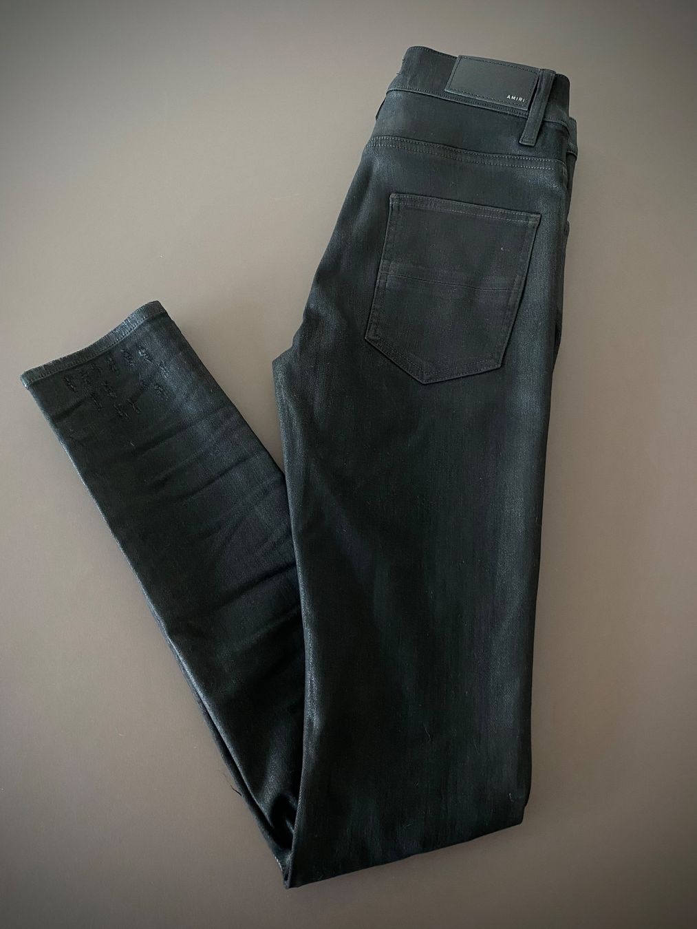 Amiri Jeans: AMIRI Skinny Jeans in Black – Gebraucht aus Zürich von pas_9czf 1