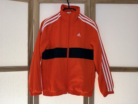 Ensemble survêtement Adidas, taille 152