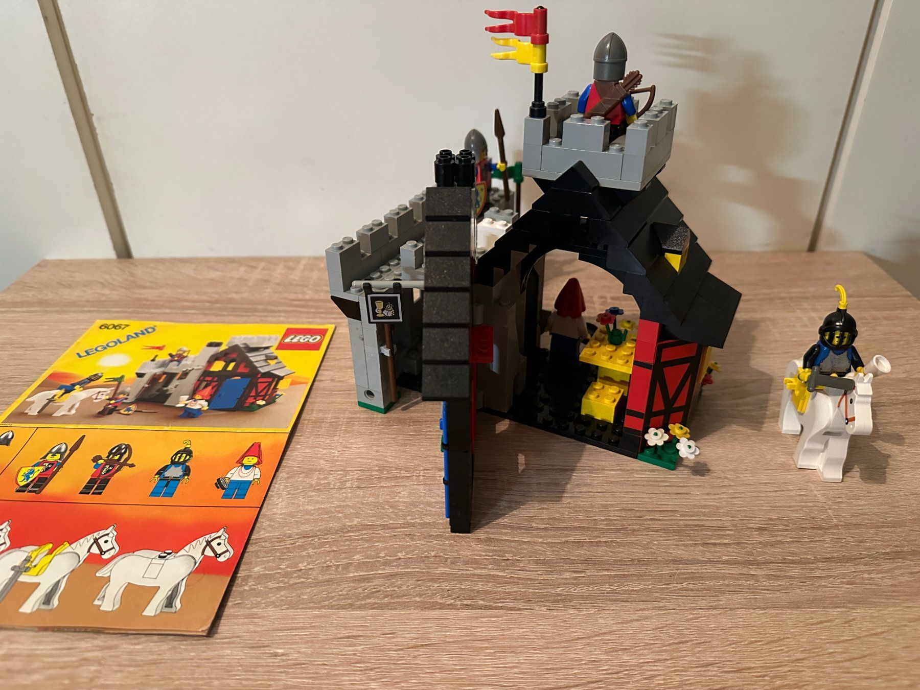 Lego Baukästen: LEGO Ritter 6067 Guarded Inn – Gebraucht aus Basel von Don-Angel 4