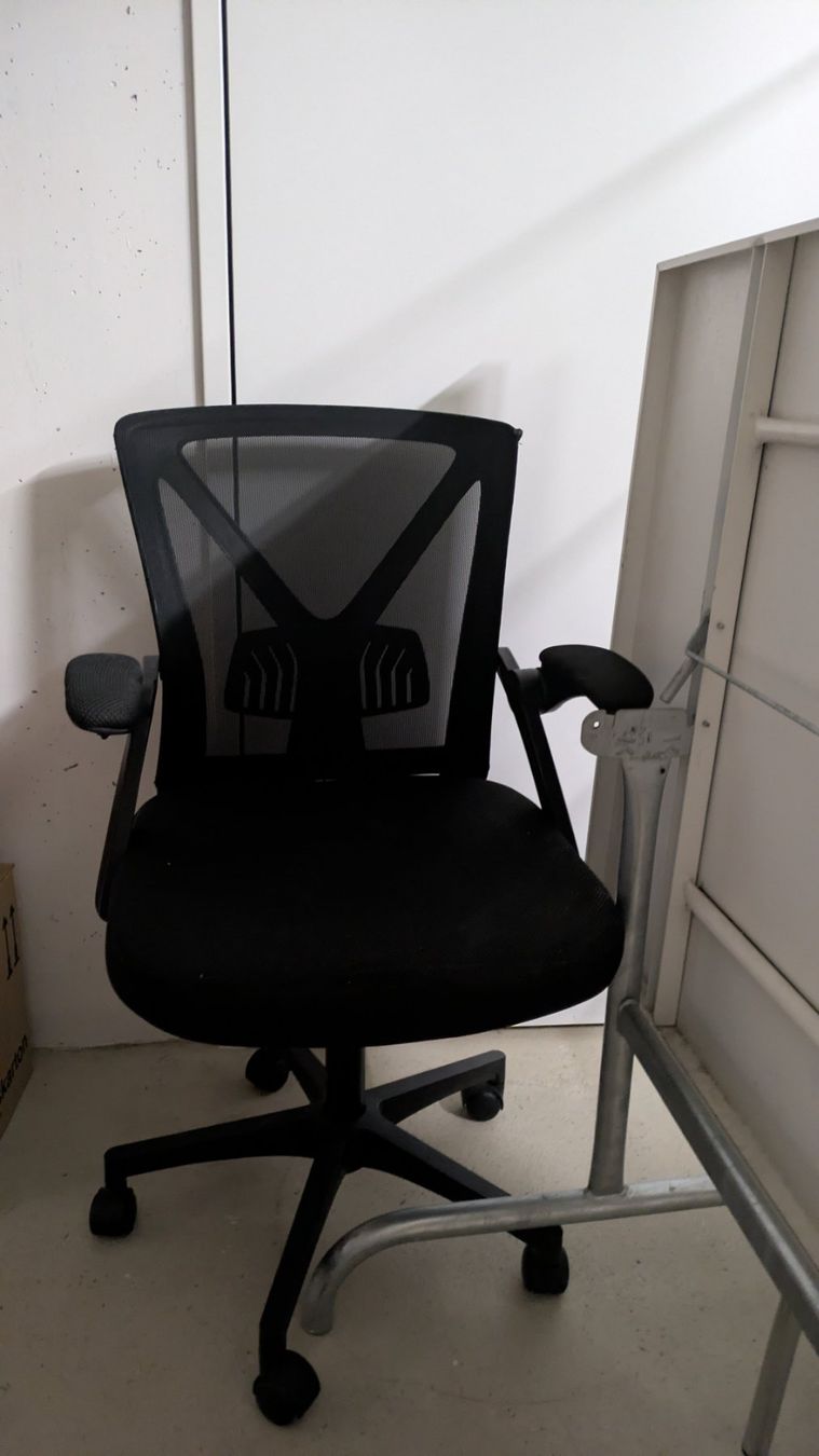 Stühle: Bürostuhl / Gaming Stuhl – Gebraucht aus Pratteln von mar_22jx 1