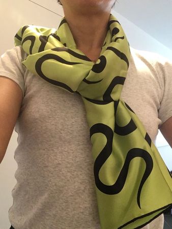 Foulard, Fabric Frontline, gelb-schwarz, 100% Seide, wie neu