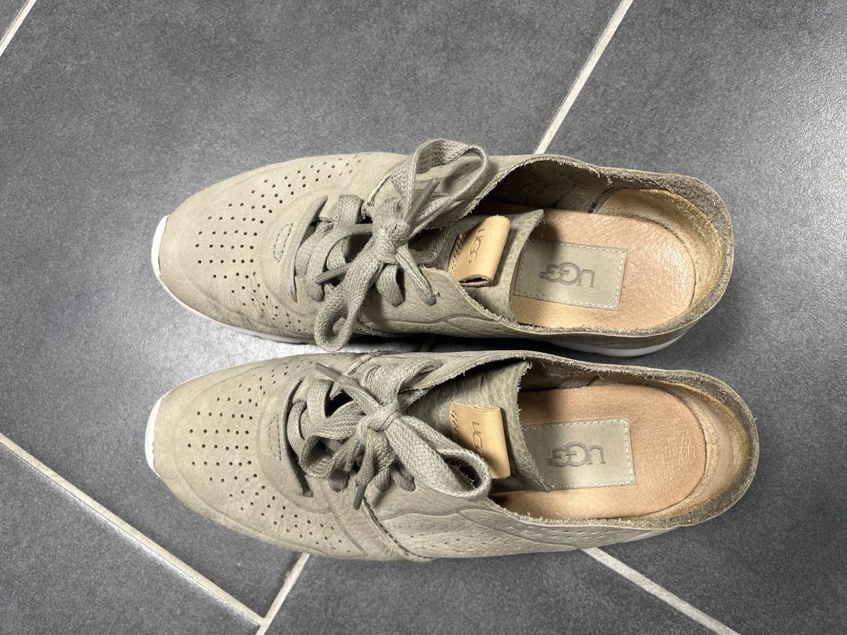 Ugg Scarpe da donna: UGG Sneakers – Usato da Pfyn venduto da schwalbe10 2