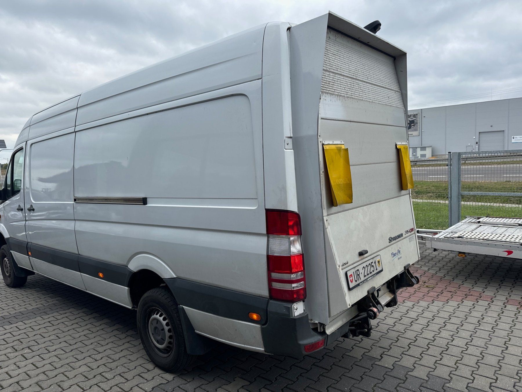 Mercedes-Benz Veicoli commerciali: Mercedes-Benz Sprinter 4x4 jg 2009 maxi – Usato da Meien venduto da GSXR997 2