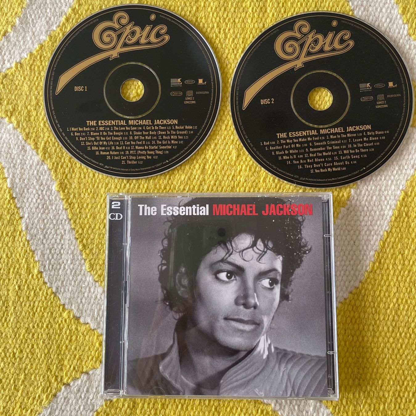 CDs: MICHAEL JACKSON-2CD THE ESSENTIAL/BEST OF – Gebraucht aus Rorschacherberg von CD-Roli