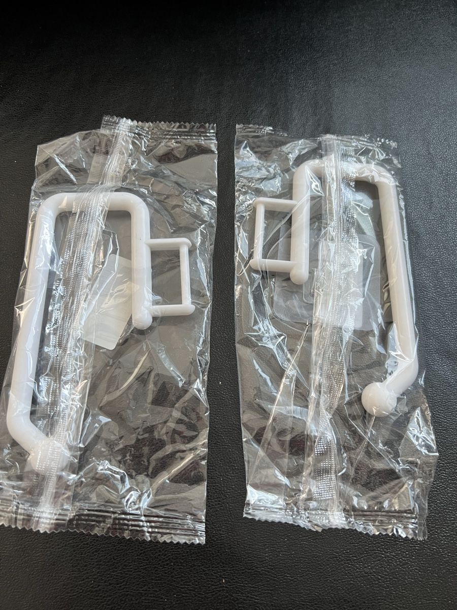 WC: 2x Toilettenpapierhalter selbstklebend NEU – Neu und originalverpackt aus Siebnen von toshi123 1