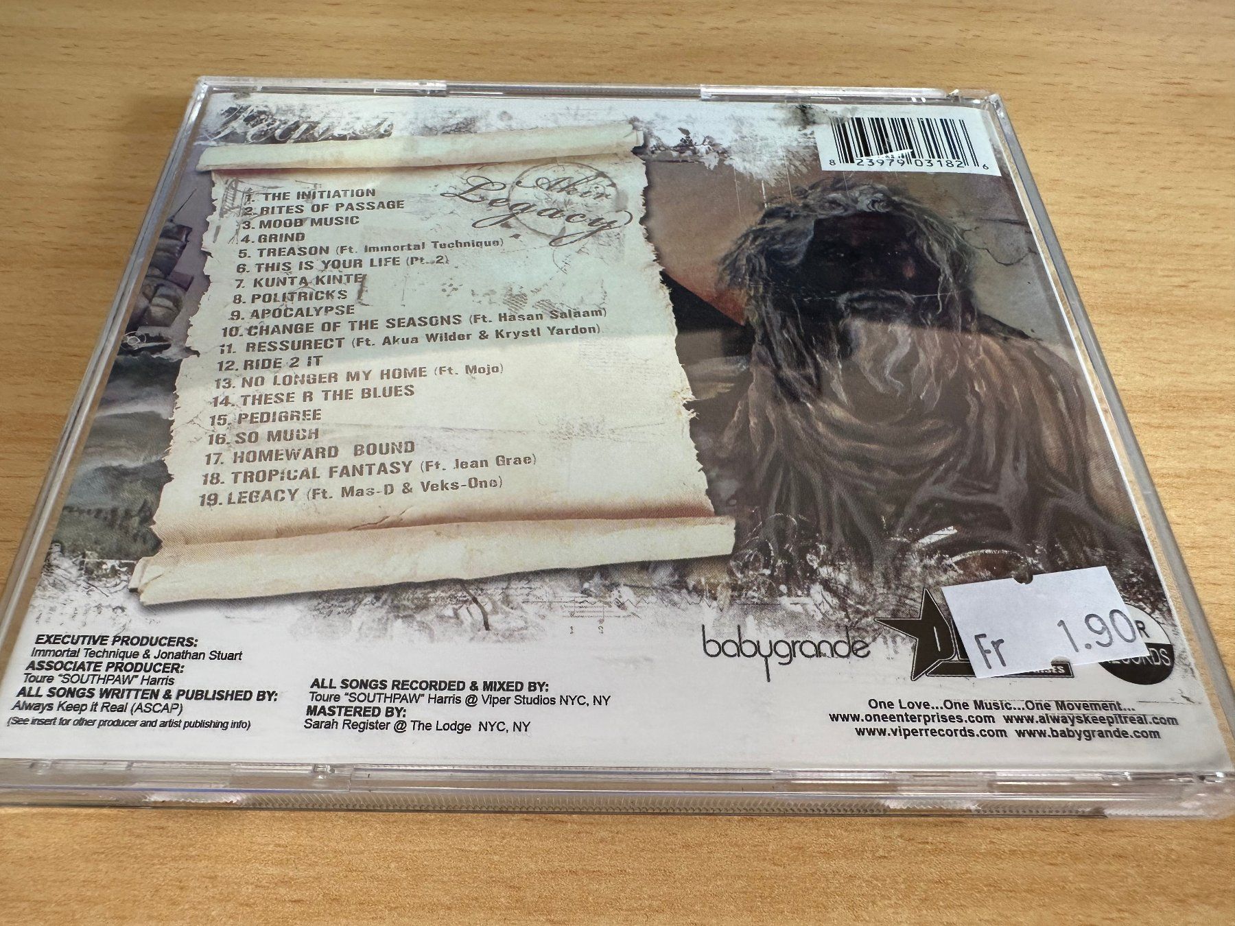 CD: Akir – Legacy – Usato da Rikon im Tösstal venduto da Alpenmutz 1