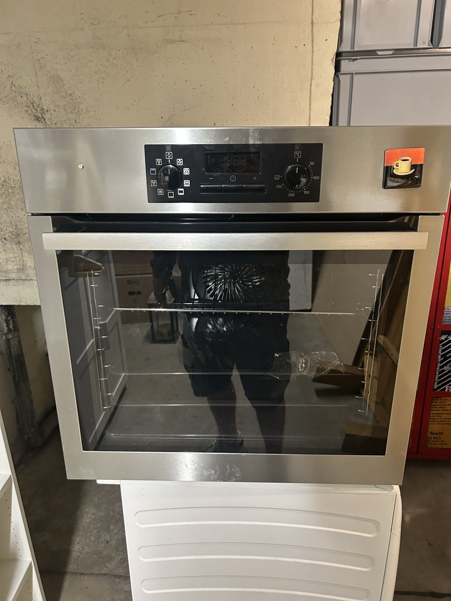 AEG Appareils de cuisine: AEG Backofen – Défectueux à Engelburg par gti84