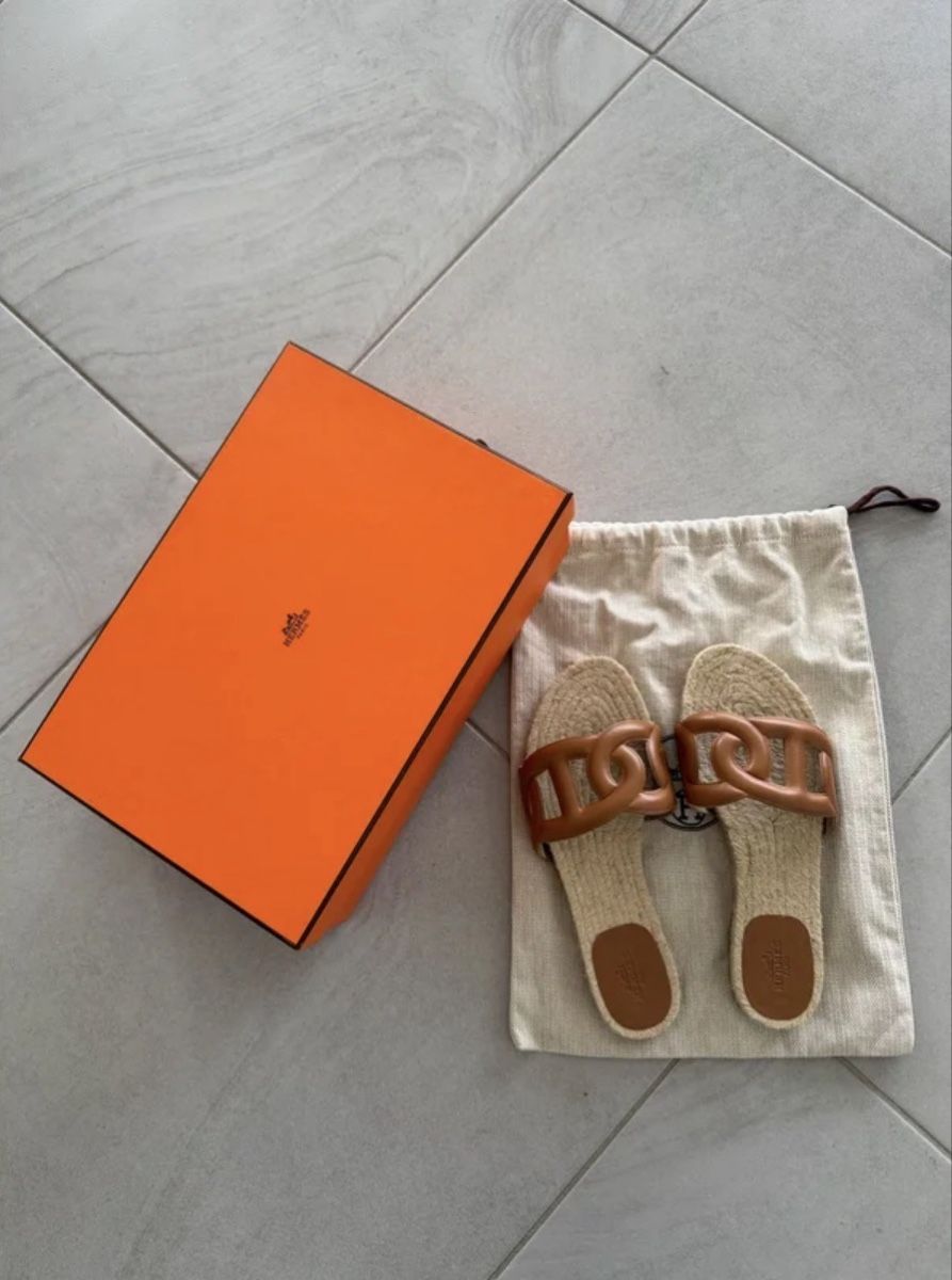 Hermès Damenschuhe: Famosa slippers by Hermès – Gebraucht aus Gilly von rosam10 2