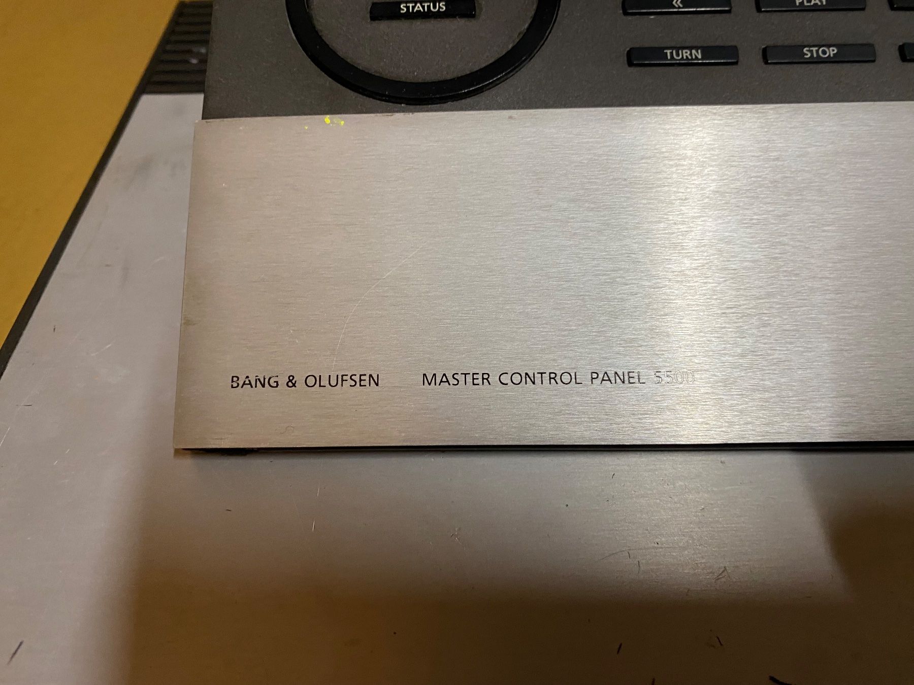 Bang & Olufsen Amplificatori: Bang&Olufsen Beomaster 5500 mit MCP – Usato da Fahrweid venduto da mcm_glx2 1