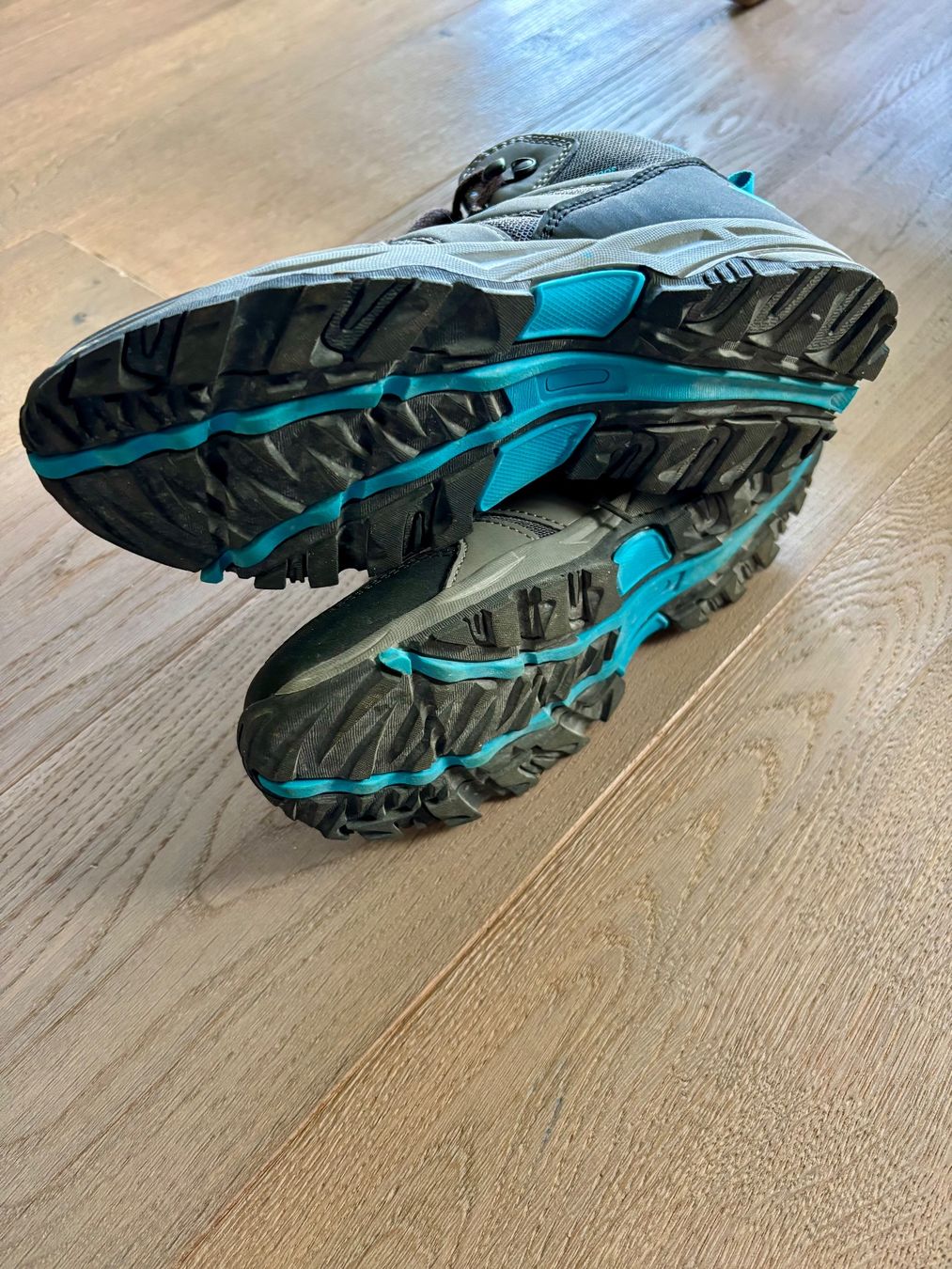 46 Nord Scarpe da uomo: 46 Nord Wanderschuhe Gr. 37, neuwertig – Nuovo (secondo la descrizione) da Chur venduto da pomarenzli4 1