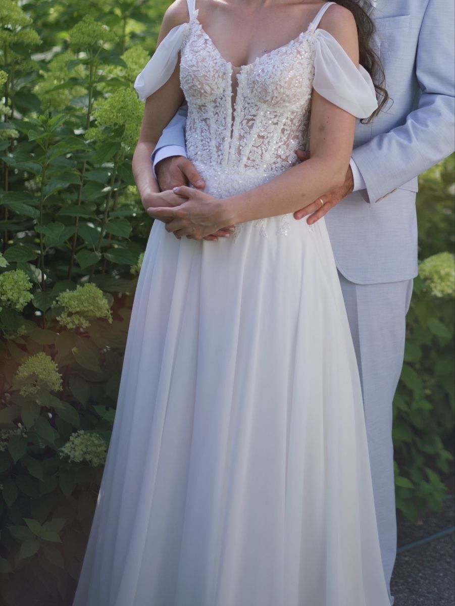 Vestiti: Wunderschönes, leichtes Hochzeitskleid🤍 – Nuovo (secondo la descrizione) da Bürglen TG venduto da Serzenia